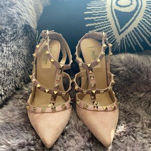Valentino pink and gold rock stud suede pumps